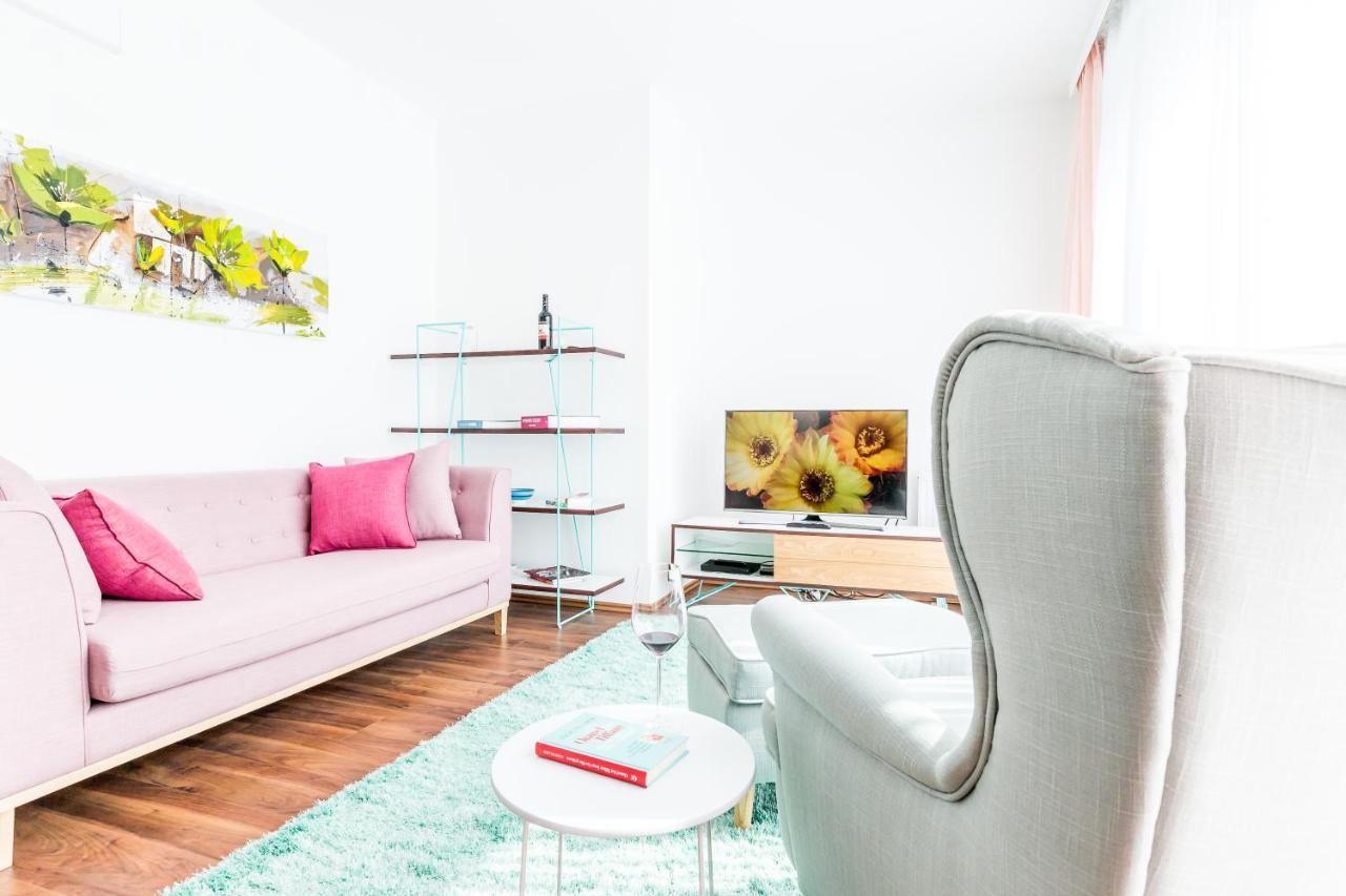 Simtown Suite Apartments Vienna Esterno foto
